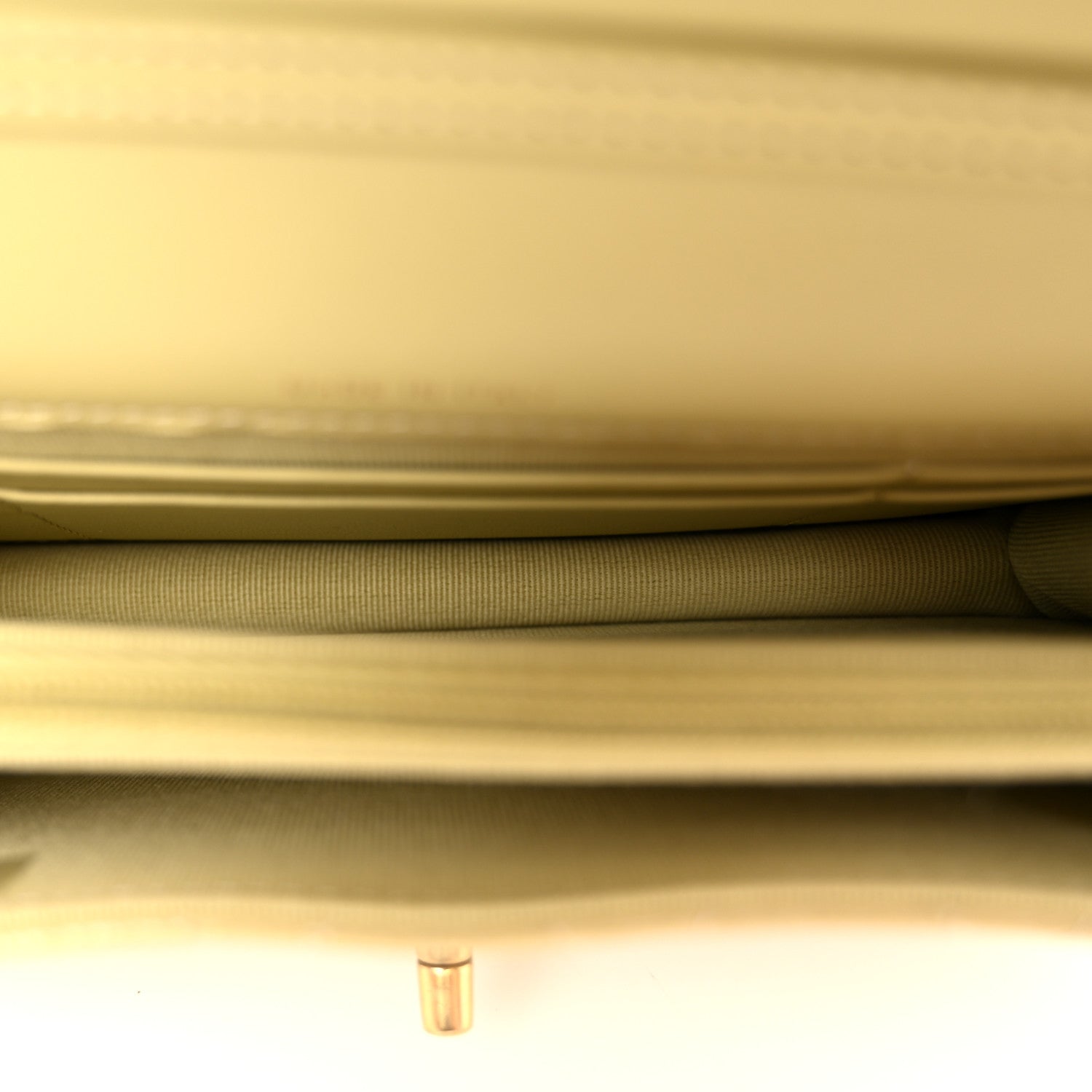 Chanel Caviar Quilted Chain Link Clutch With Chain Light Green 5 of 12