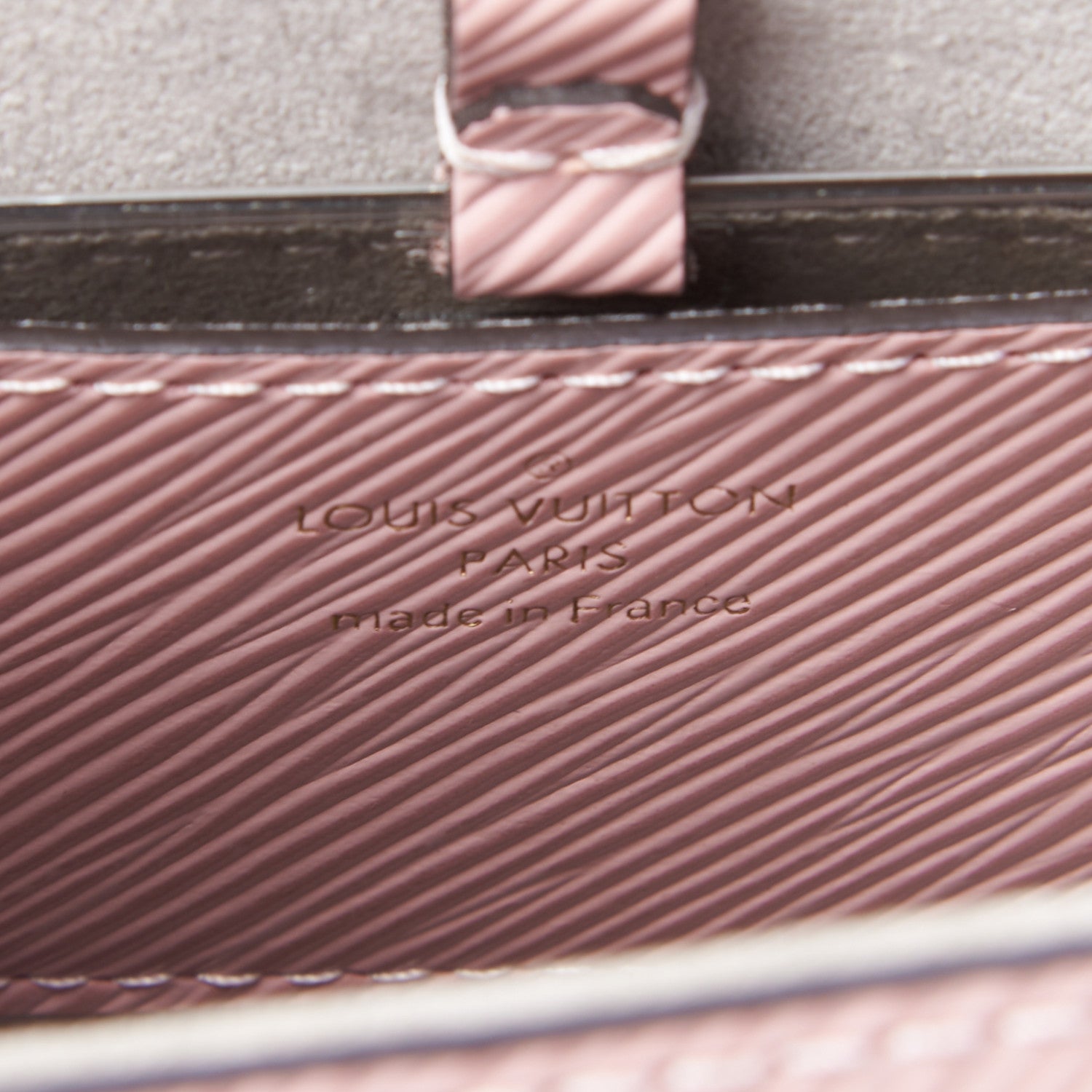 Louis Vuitton Epi Couture’s Flower Twist Shoulder Bag MM Rose Ballerine 9 of 10