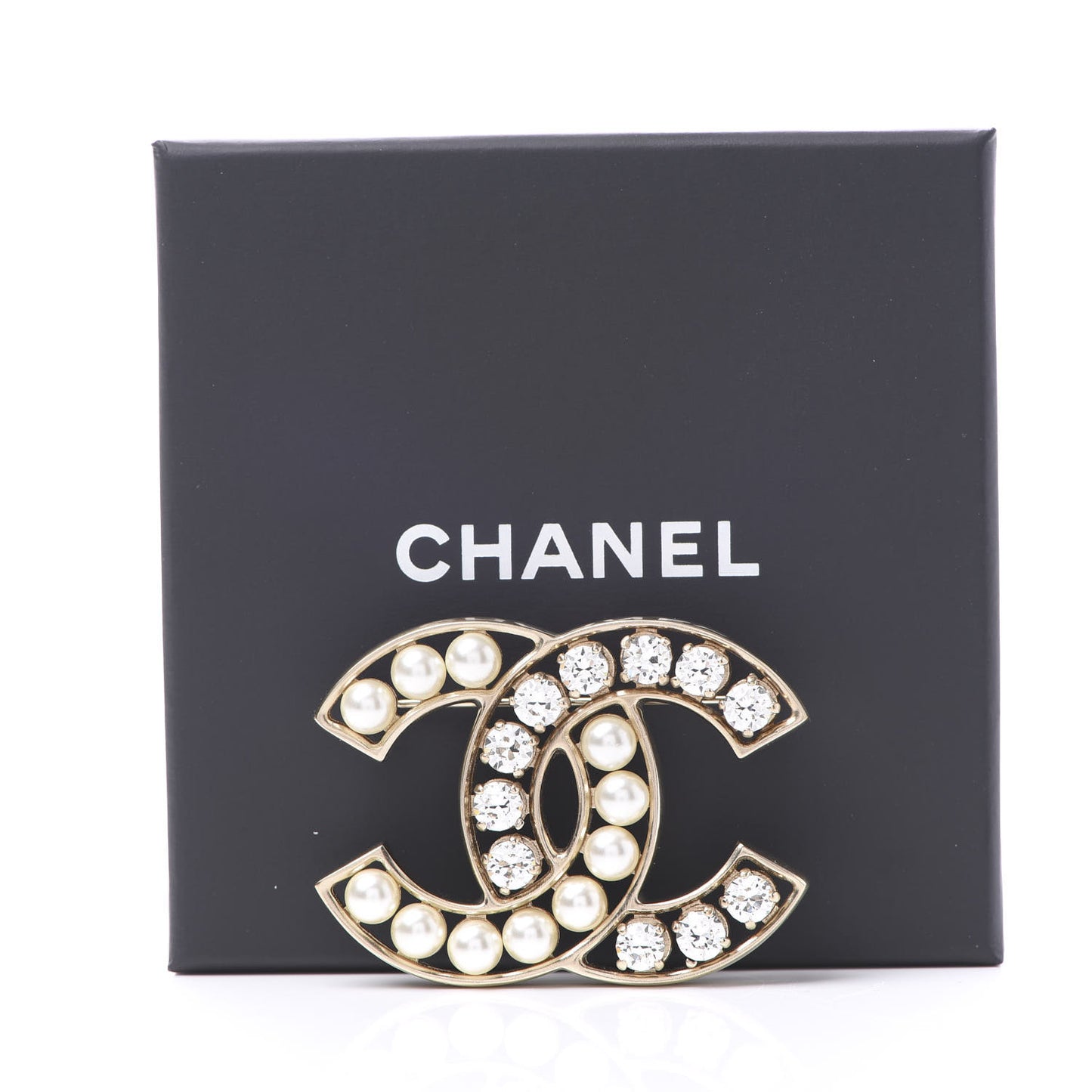 Pearl Crystal CC Brooch Gold Pearly White