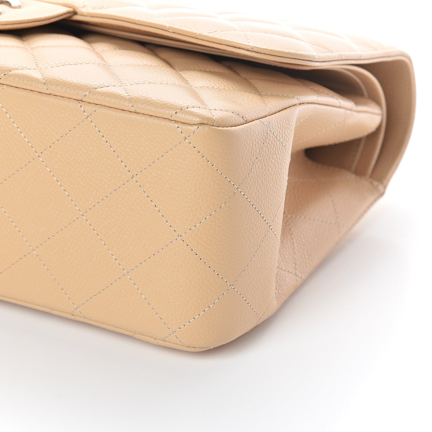 Caviar Quilted Jumbo Double Flap Beige Clair