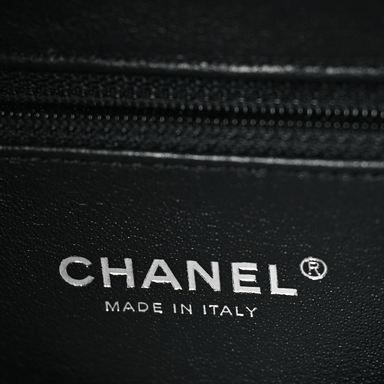 Chanel Metallic Caviar Quilted Medium CC Filigree Vanity Case Dark Silver 7 of 10