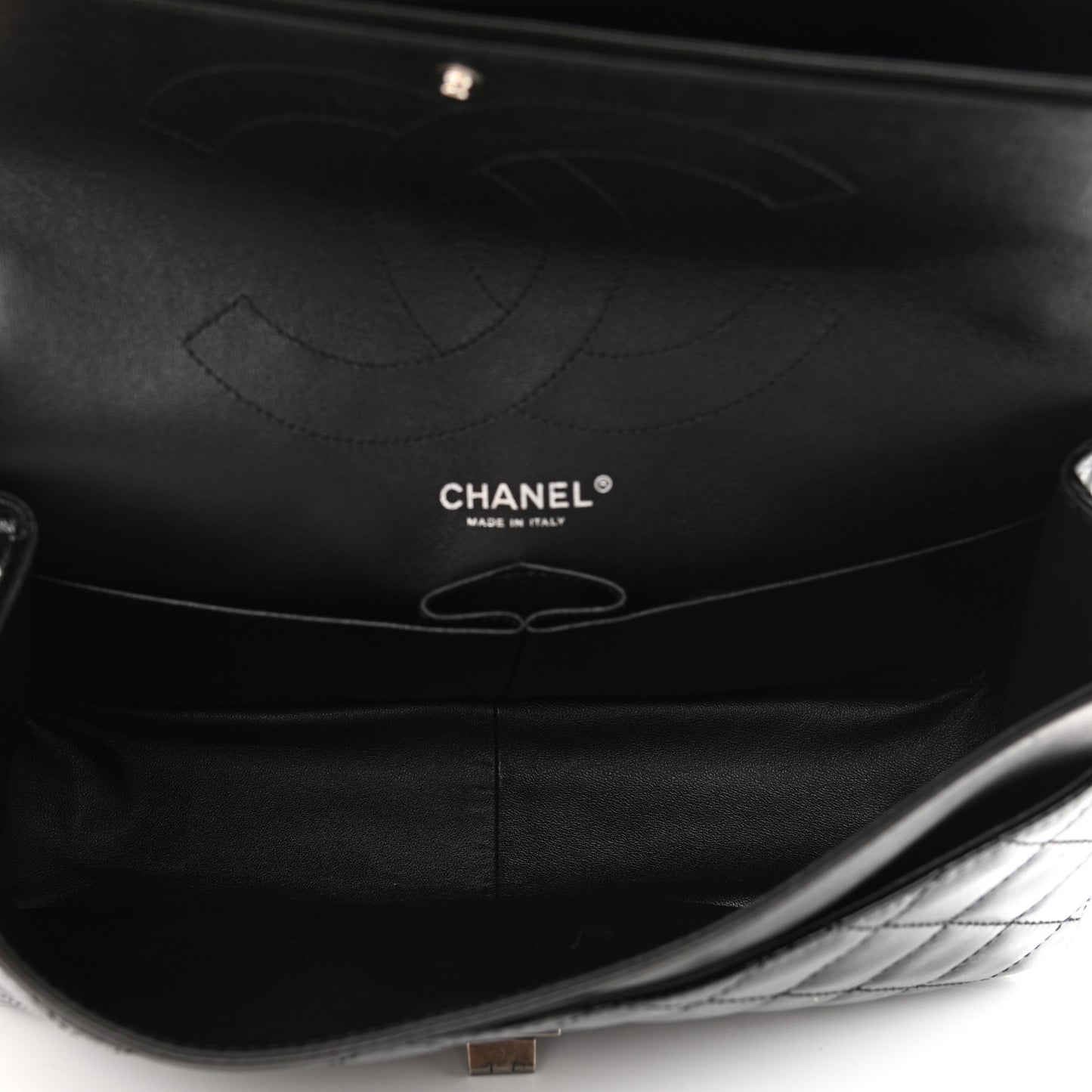 Distressed Patent Quilted 2.55 Reissue 227 Flap Black