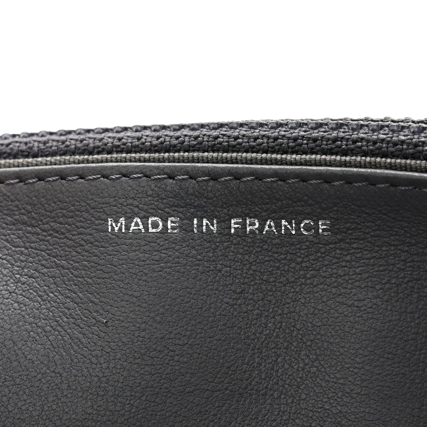 Patent Quilted Wallet On Chain WOC Grey