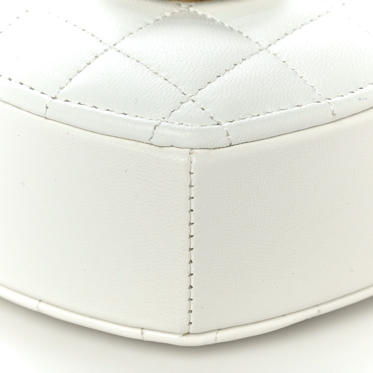 Chanel Lambskin Quilted CC In Love Heart Clutch With Chain White 8 of 10