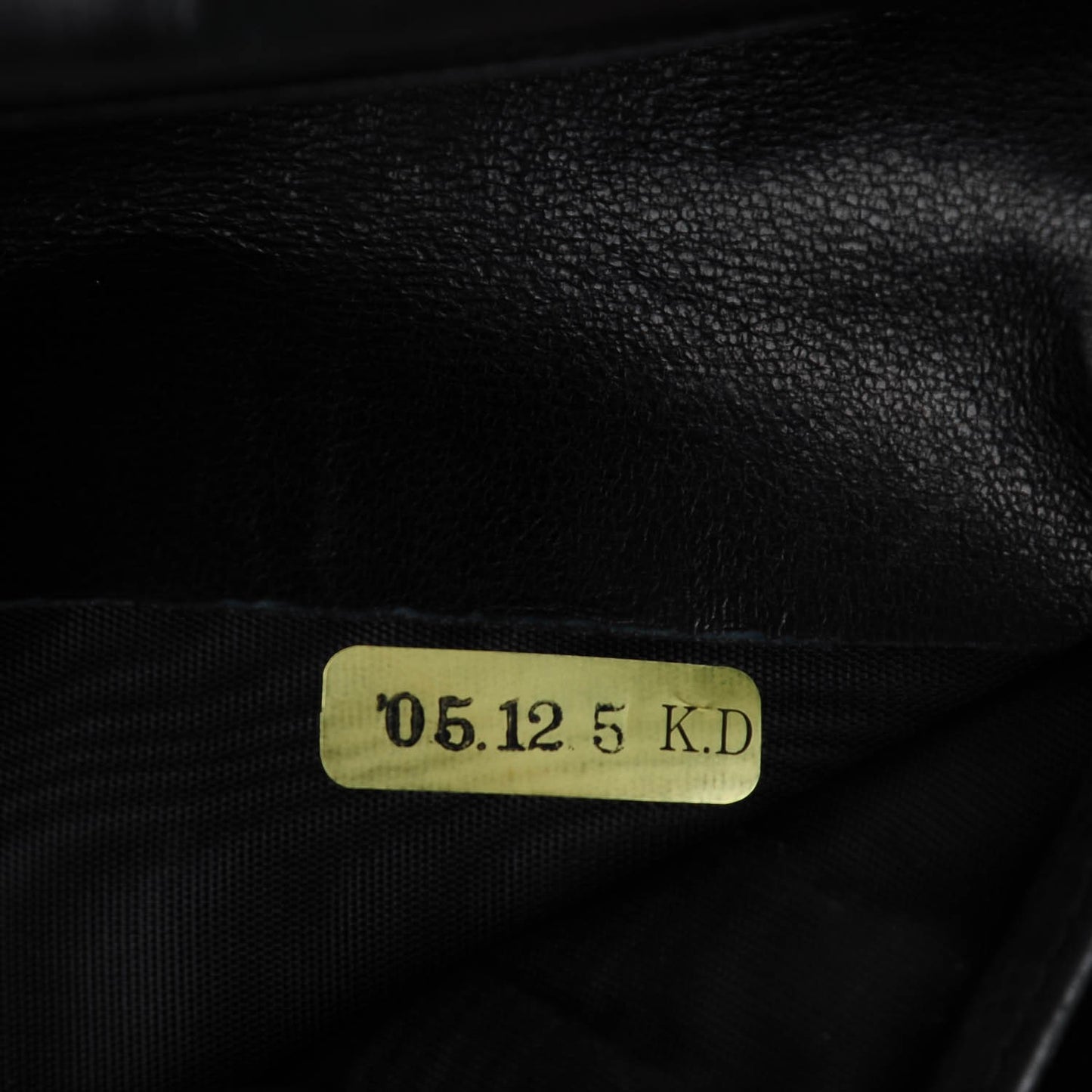 Caviar CC French Wallet Black