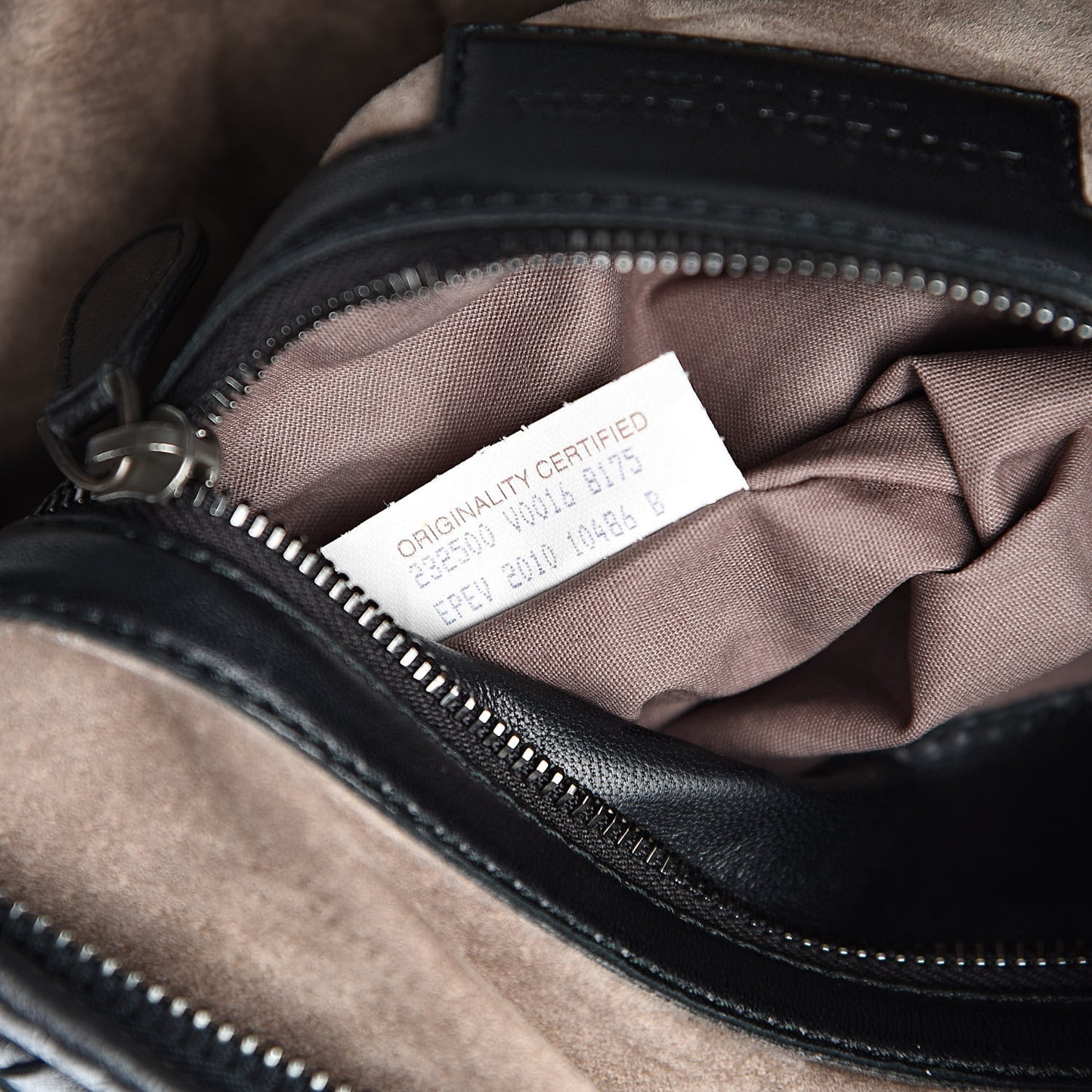 Nappa Intrecciato Large Belly Veneta Hobo Black