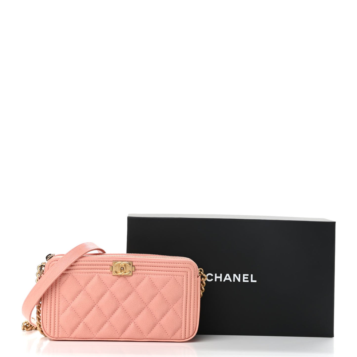 Caviar Quilted Small Boy Clutch With Chain Light Pink