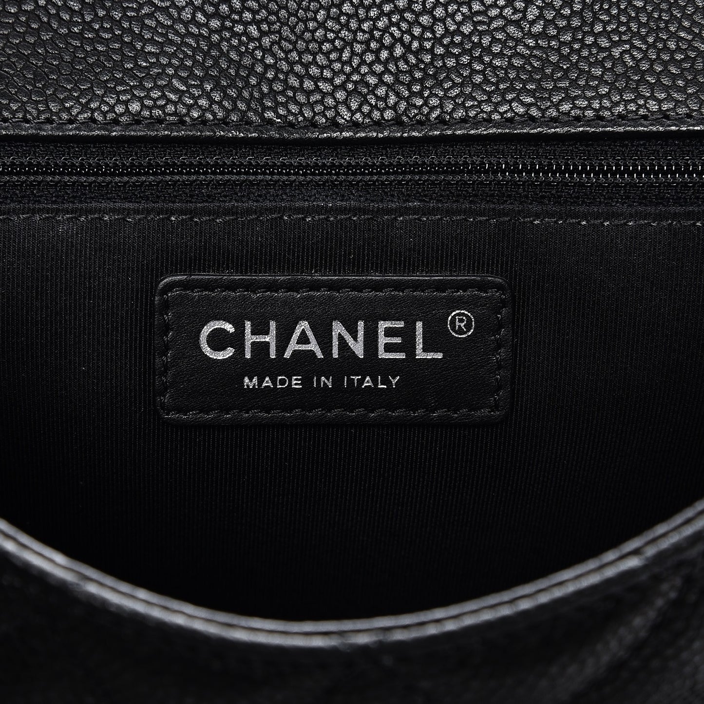 Caviar Quilted Casual Pocket Messenger Flap Black