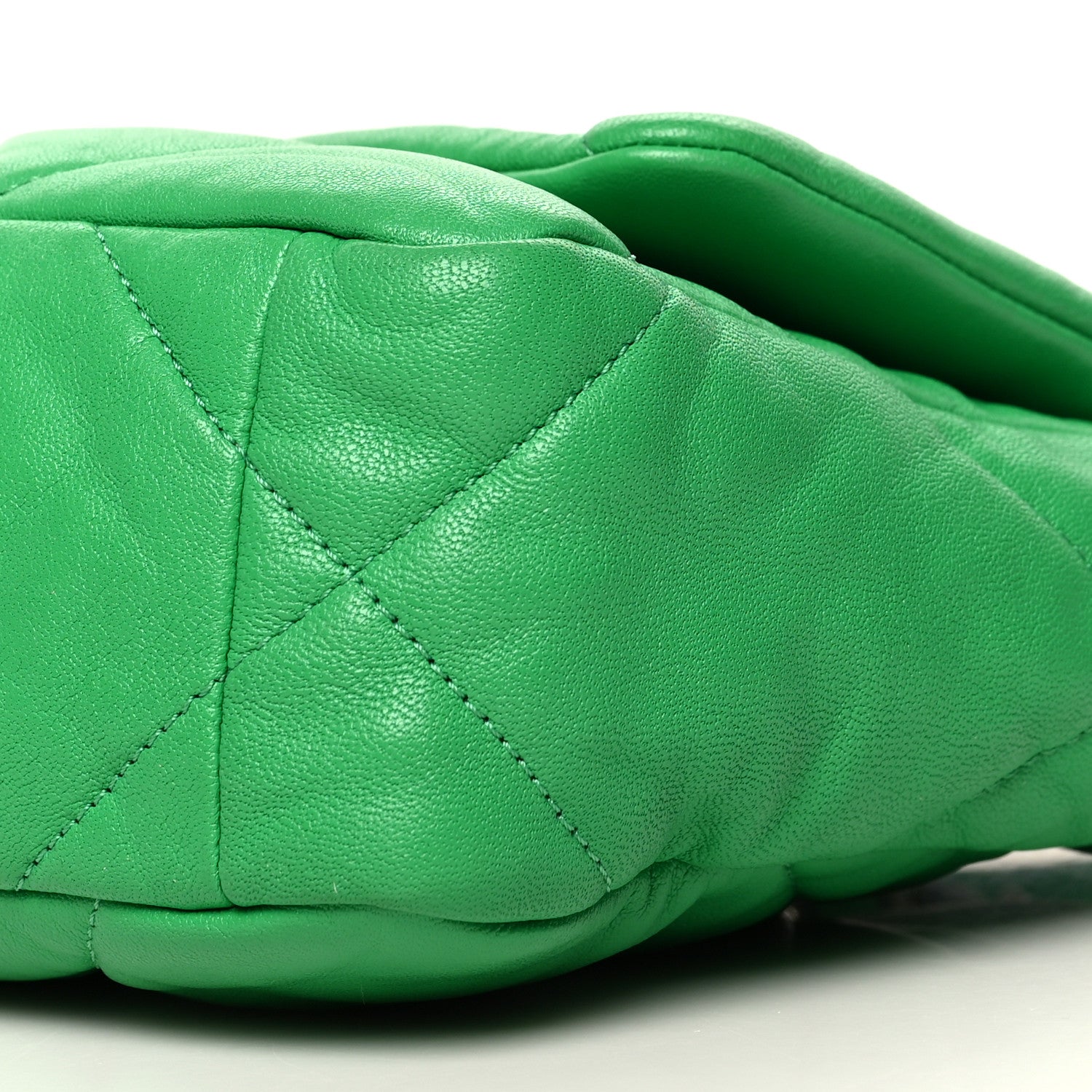 Chanel Lambskin Quilted Medium Chanel 19 Flap Green 10 of 10