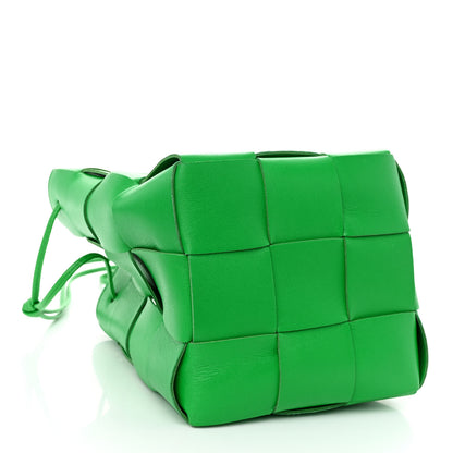 Bottega Veneta Nappa Maxi Intrecciato Small Cassette Bucket Bag Parakeet 4 of 9