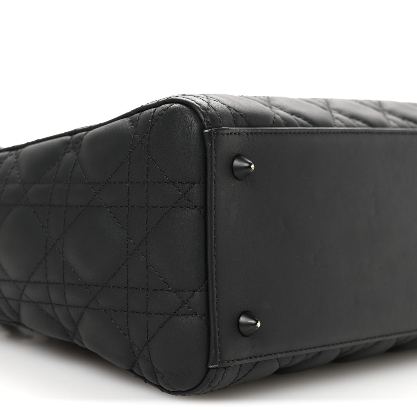 Ultra Matte Calfskin Cannage Medium Lady Dior Black