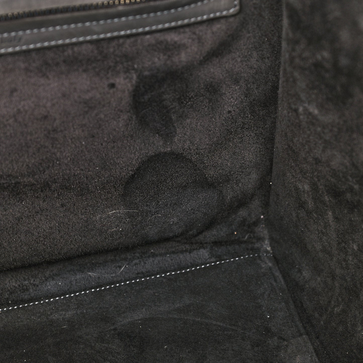 Smooth Calfskin Medium Phantom Luggage Grey