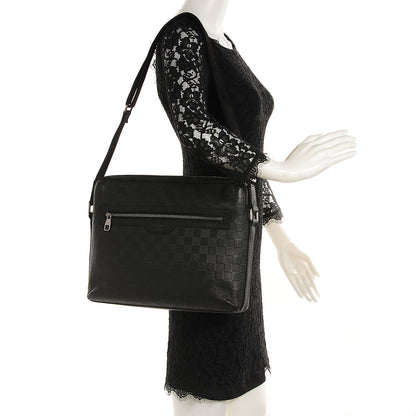 Louis Vuitton Damier Calypso MM Onyx 2 of 16