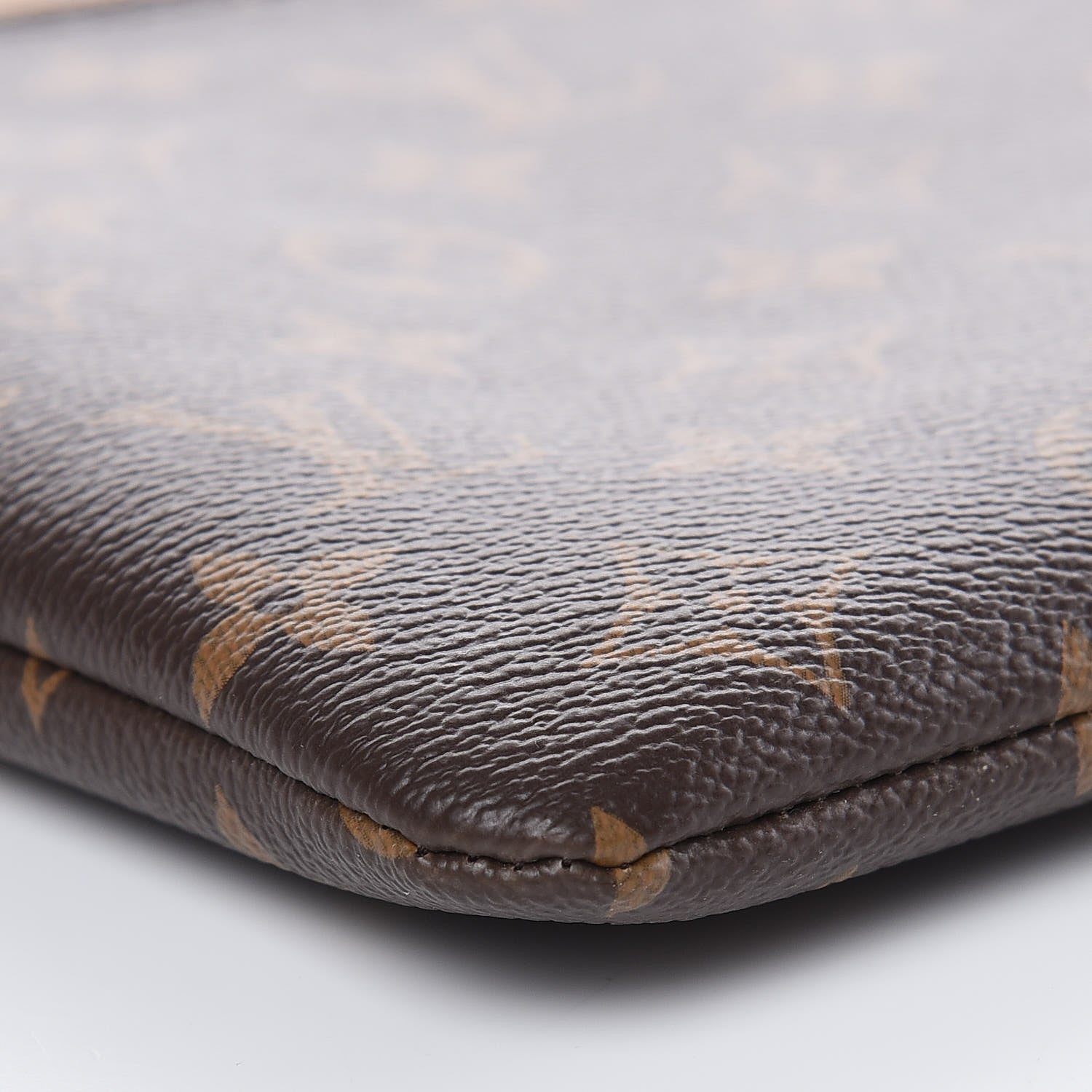 Louis Vuitton Monogram Daily Pouch Sesame 8 of 10