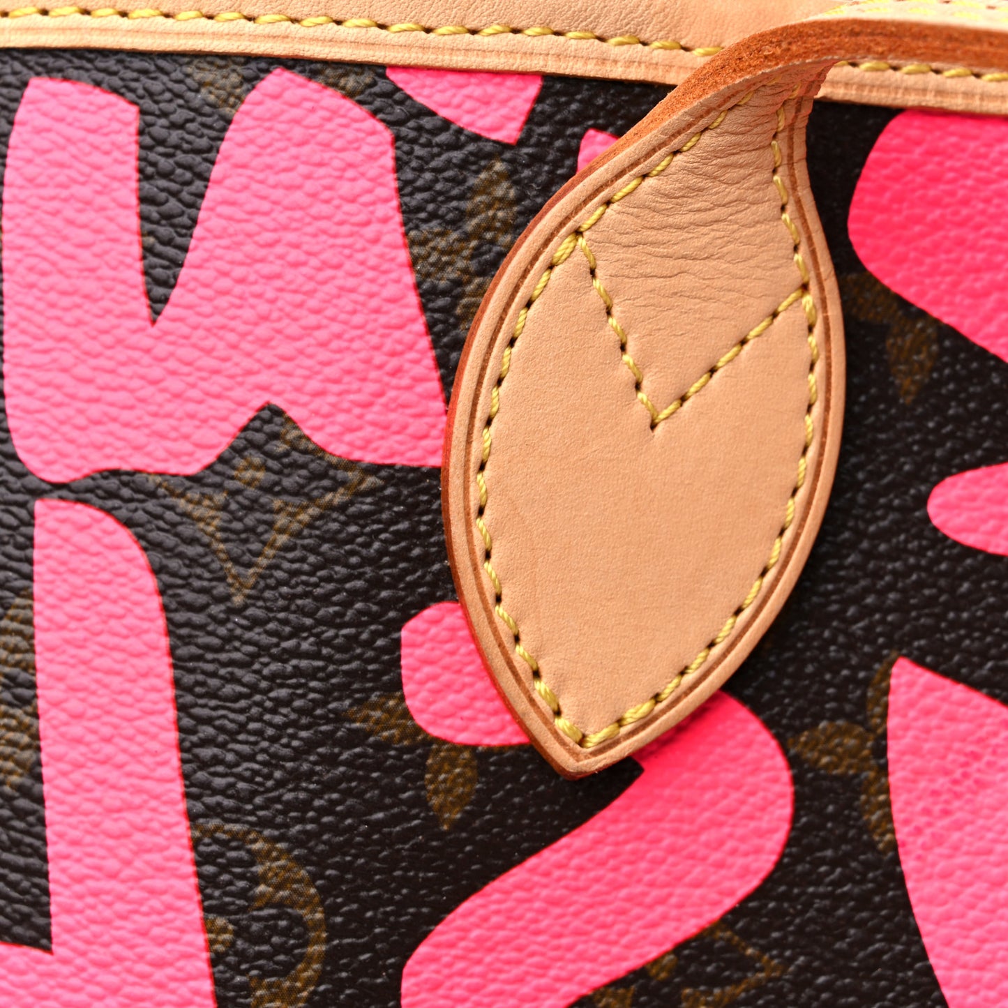 Monogram Graffiti Neverfull GM Fuchsia