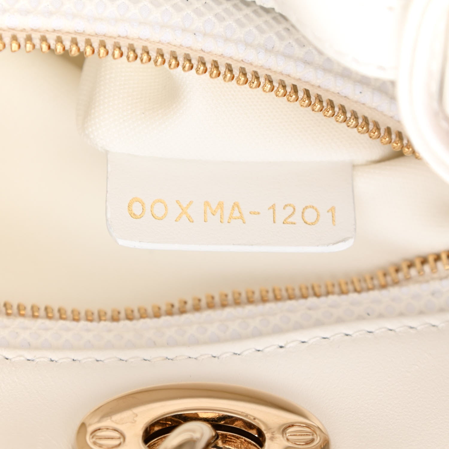 Christian Dior Lambskin Cannage The Lady 95.22 White 7 of 10