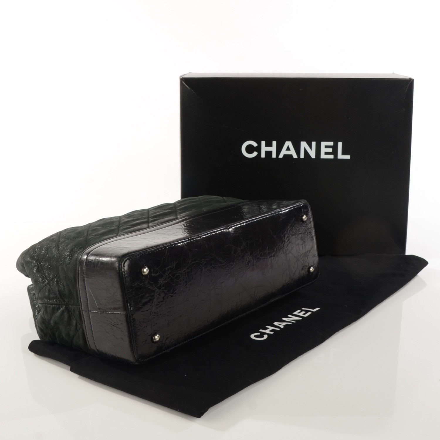 Chanel Iridescent Calfskin Quilted Large VIP Tote Black 4 of 8