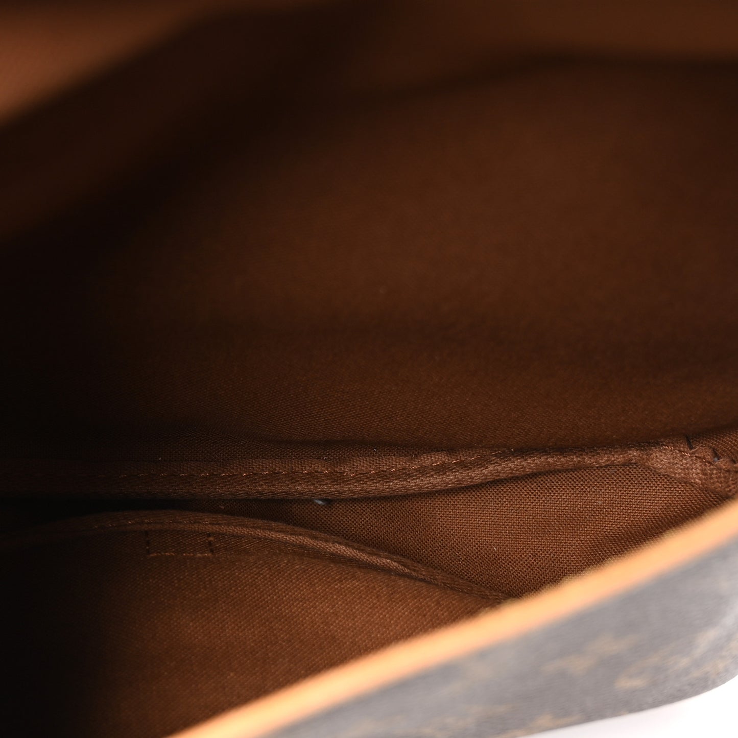 Monogram Saumur 30
