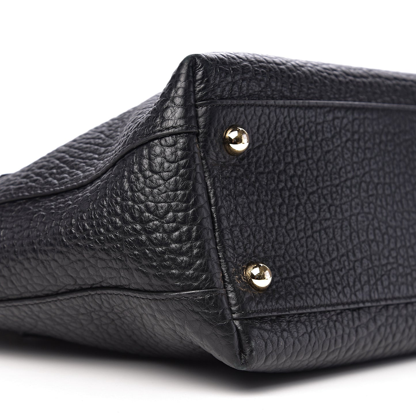 Signature Grain Calfskin Medium Welburn Tote Black