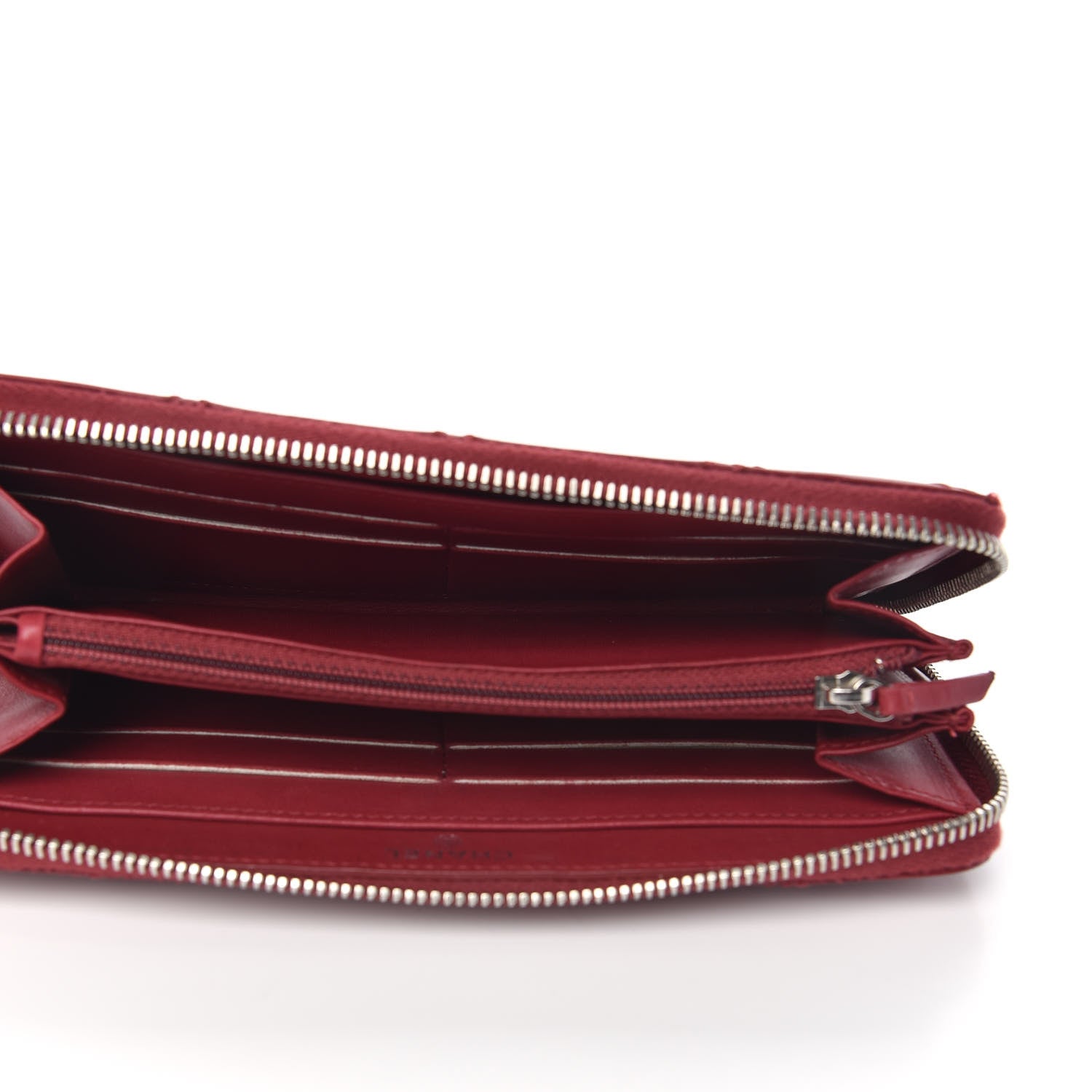 Chanel Calfskin Double Stitch Hamptons Zip Around Wallet Red 5 of 11