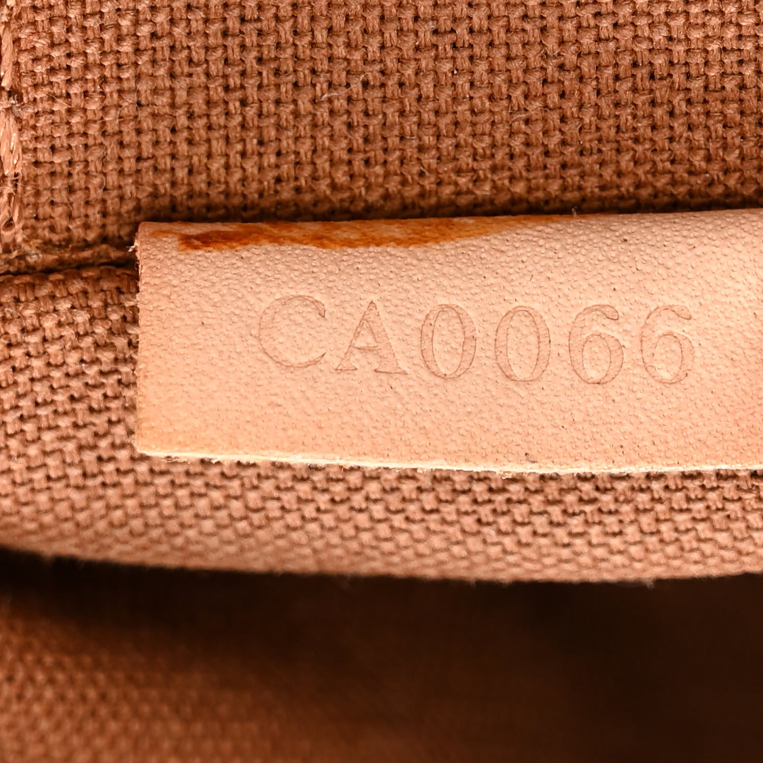 Louis Vuitton Monogram Tulum GM 7 of 14
