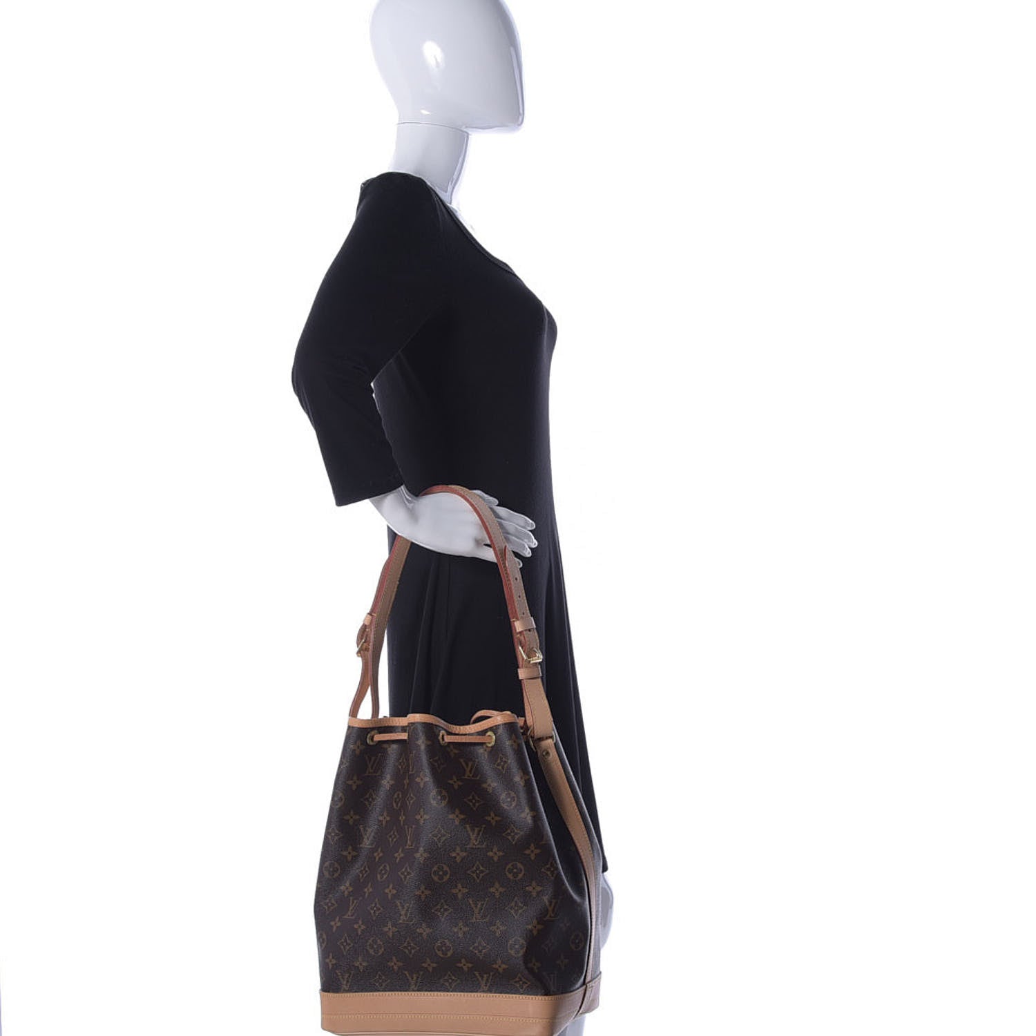 Louis Vuitton Monogram Noe 2 of 9