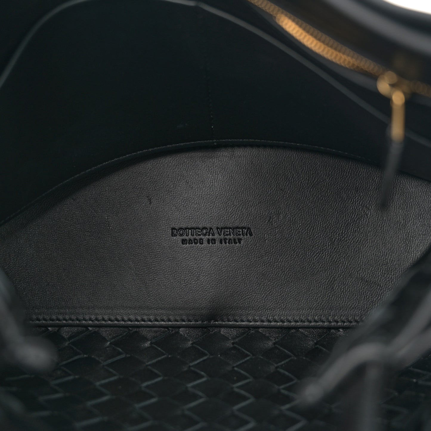 Nappa Intrecciato Medium Andiamo Shoulder Bag Black
