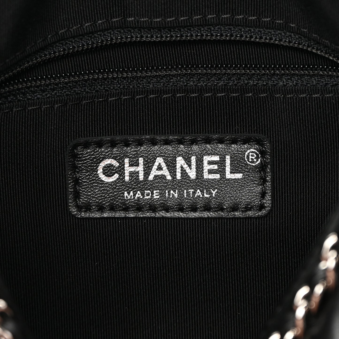 Crumpled Calfskin Quilted Chain All Over Shoulder Bag Black