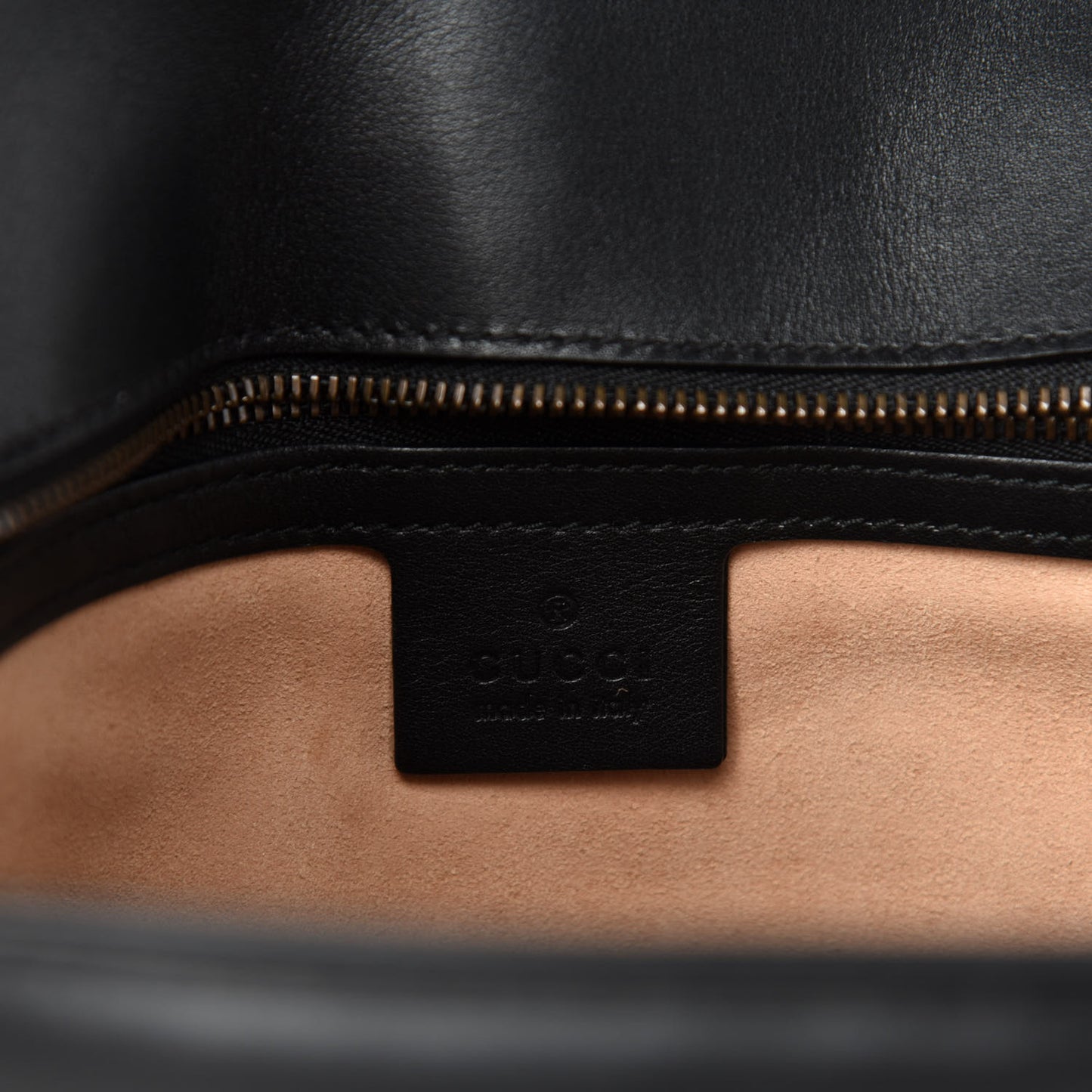 Calfskin Matelasse Medium GG Marmont Shoulder Bag Black