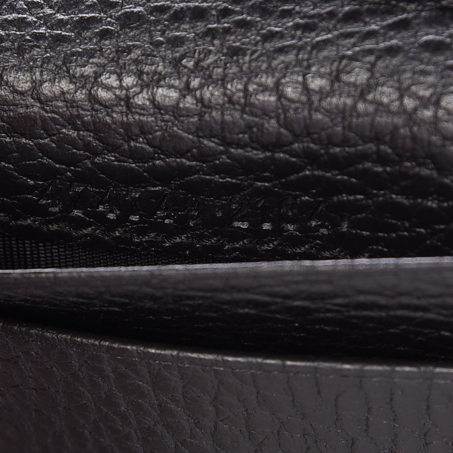 Gucci Pebbled Calfskin GG Marmont Card Case Black 7 of 8