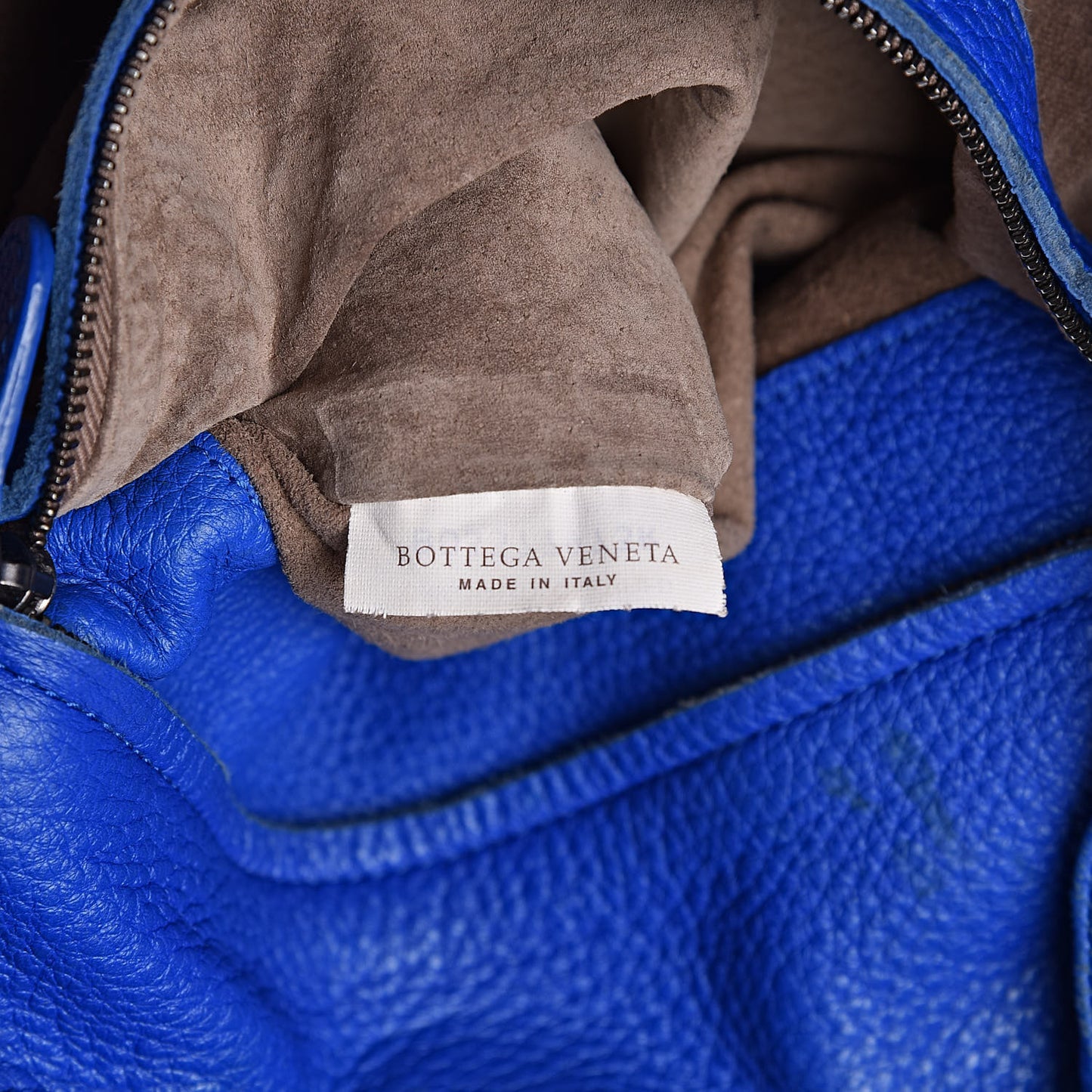 Cervo Deerskin Large Hobo Signal Blue