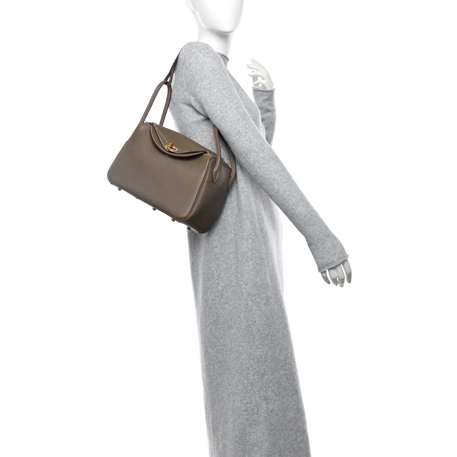 Hermes Taurillon Clemence Lindy 26 Etoupe 2 of 11