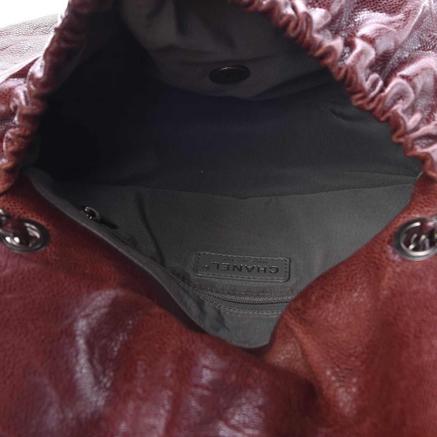 Grained Calfskin Quilted Maxi Elastic Flap Burgundy