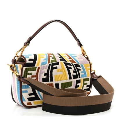 Fendi X SARA COLEMAN Canvas Vitello King Seta FF Fish Eye Embroidered Baguette Grezzo Multicolor Ghianda Grezzo Multicolor Ghianda 3 of 10