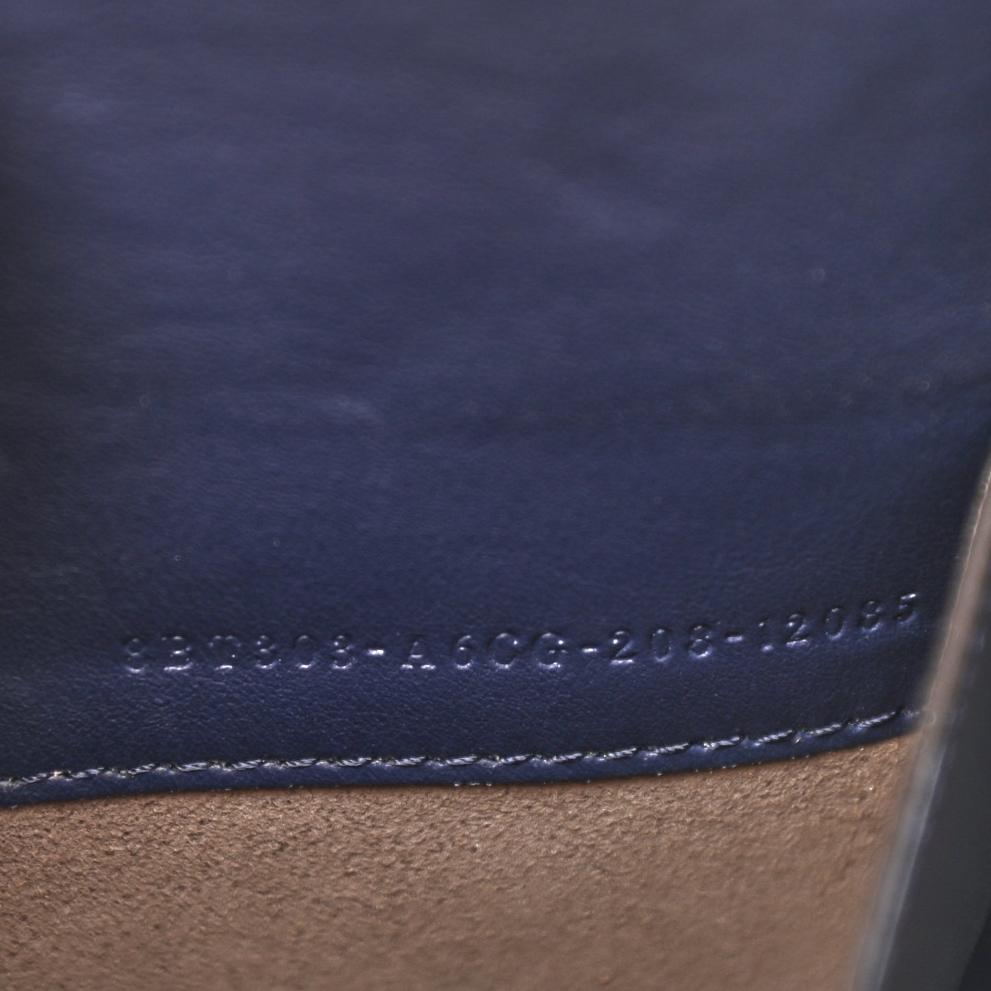 Vitello Grace Suede Large Flip Tote Midnight Marrone