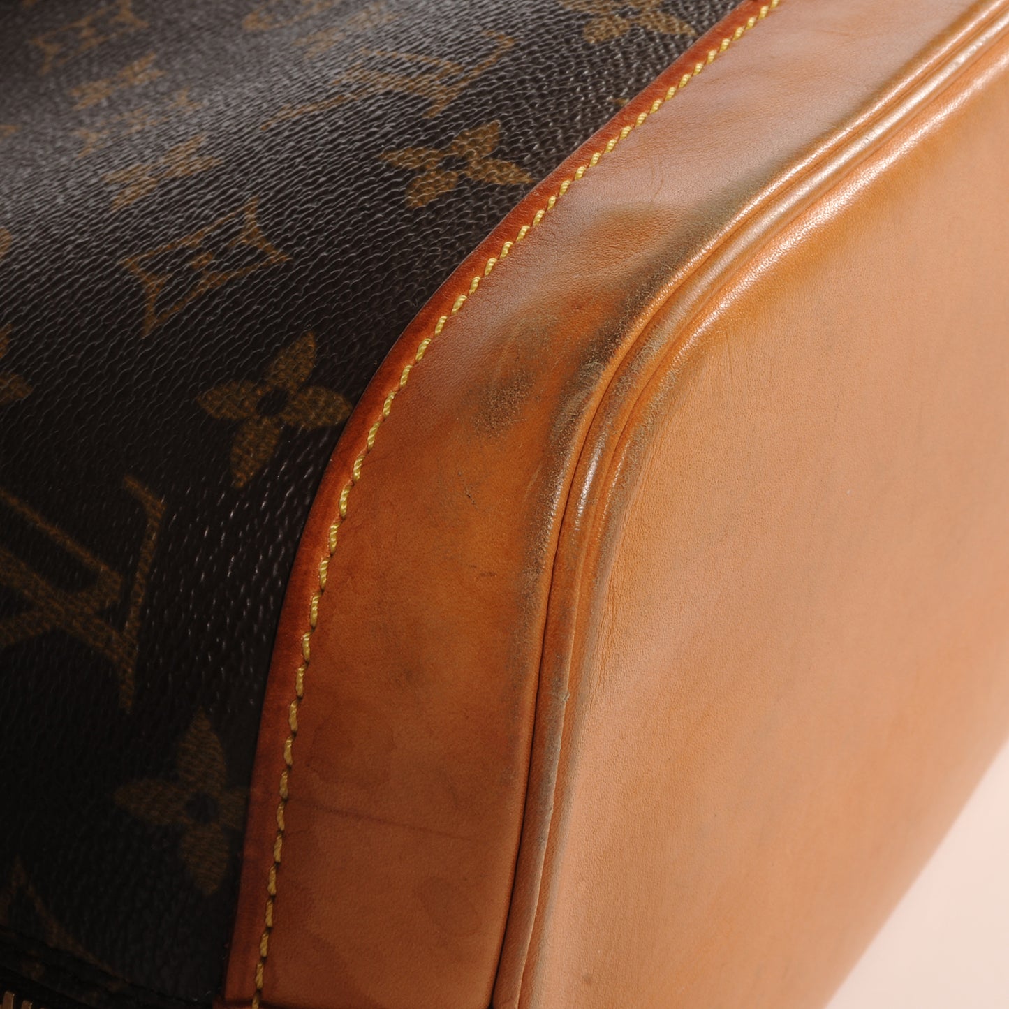 Monogram Alma PM