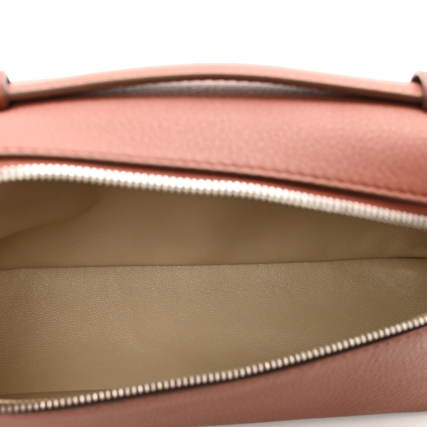 Grained Calfskin L19 Extra Pocket Pouch Kummel
