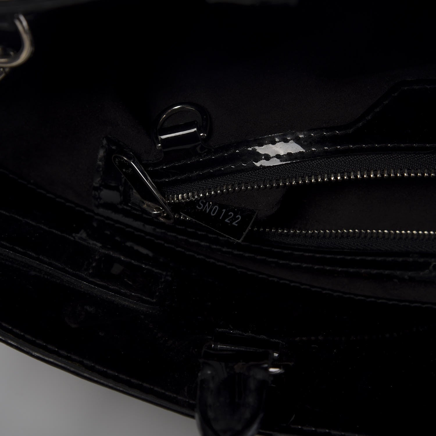 Louis Vuitton Electric Epi Mirabeau GM Black 12 of 13