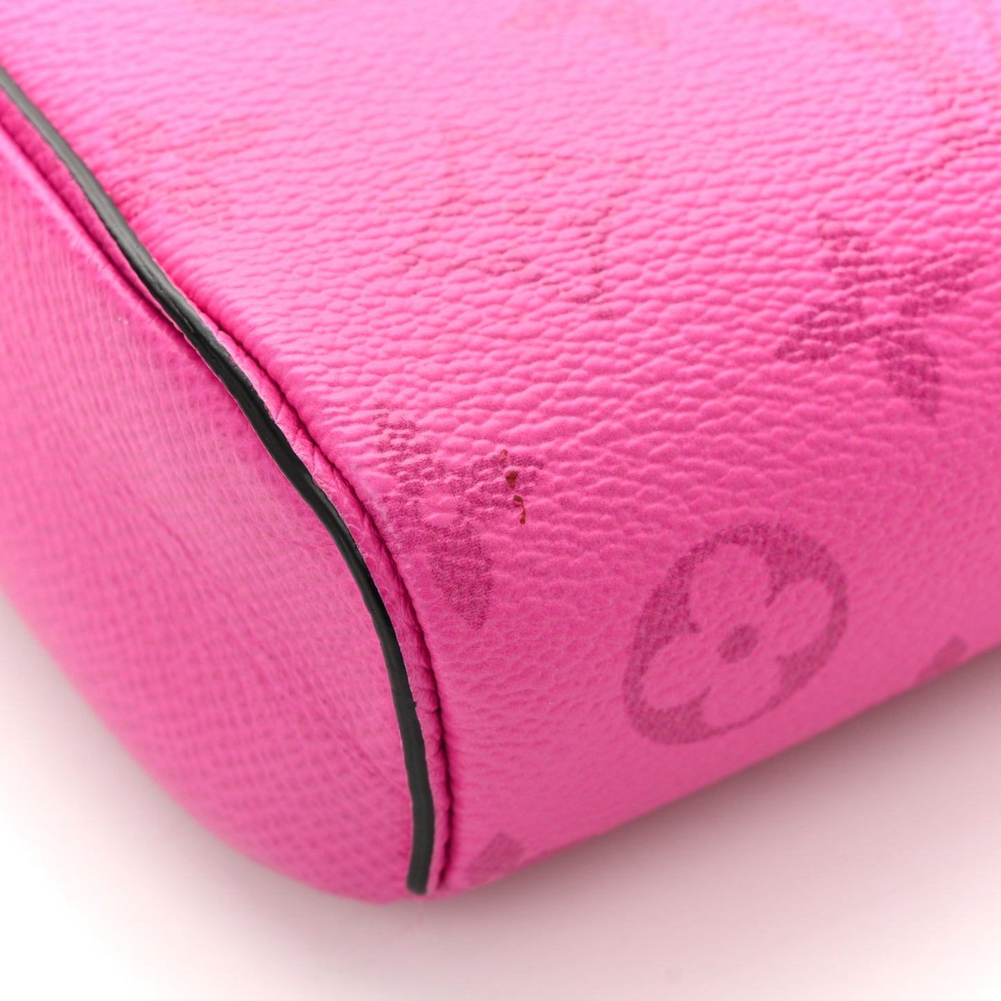 Taigarama Outdoor Slingbag Fuchsia