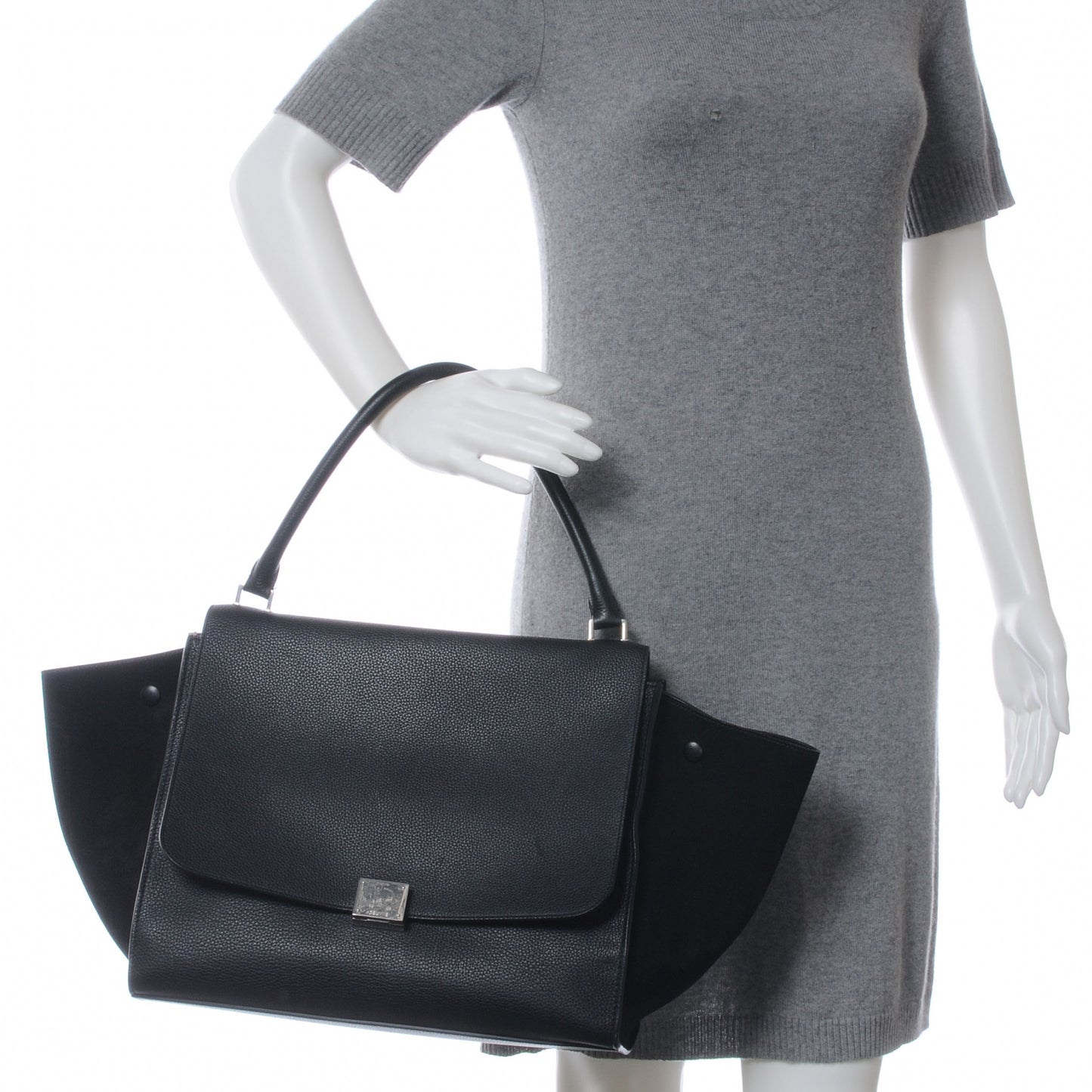 Drummed Leather Suede Large Trapeze Black