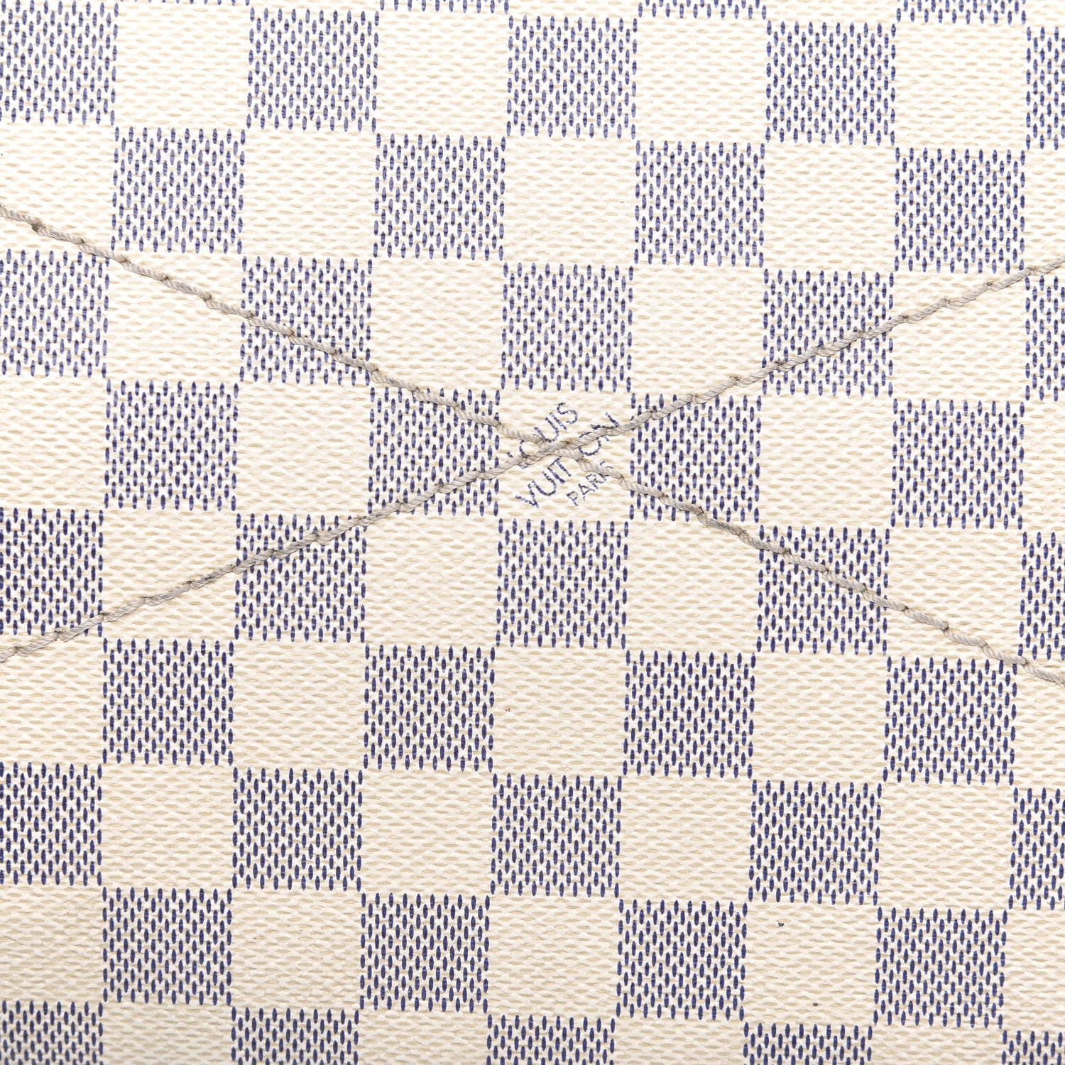 Louis Vuitton Damier Azur Artsy MM 18 of 32