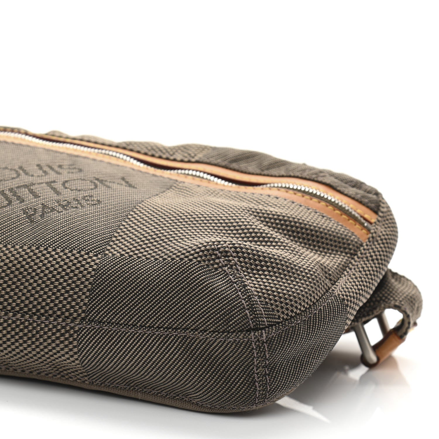 Louis Vuitton Damier Geant Archer Terre 10 of 11