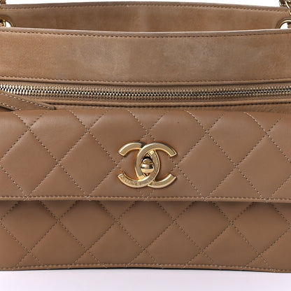 Chanel Iridescent Calfskin Chic Quilt Quilted Front Pocket Shoulder Bag Beige 8 of 9
