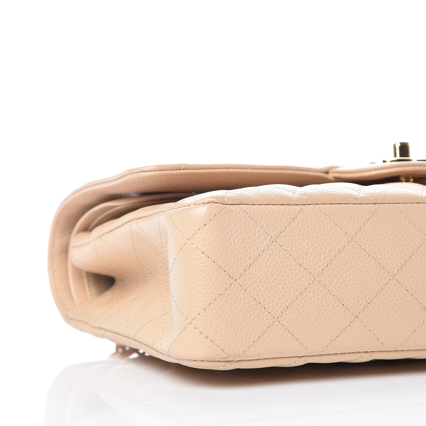 Caviar Quilted Medium Double Flap Beige Clair