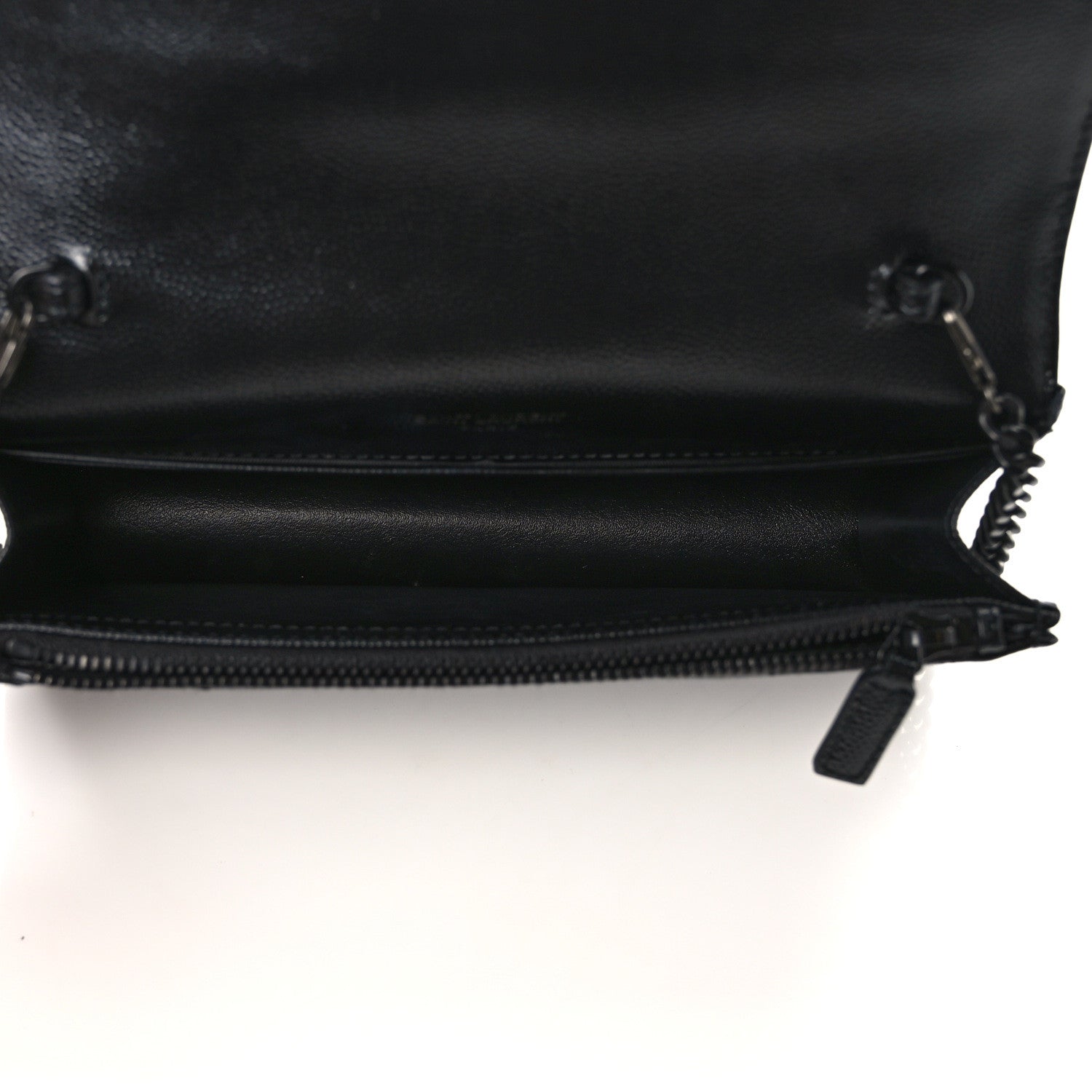 Saint Laurent Grain De Poudre Matelasse Chevron Monogram Monochrome Envelope Chain Wallet Black 5 of 9