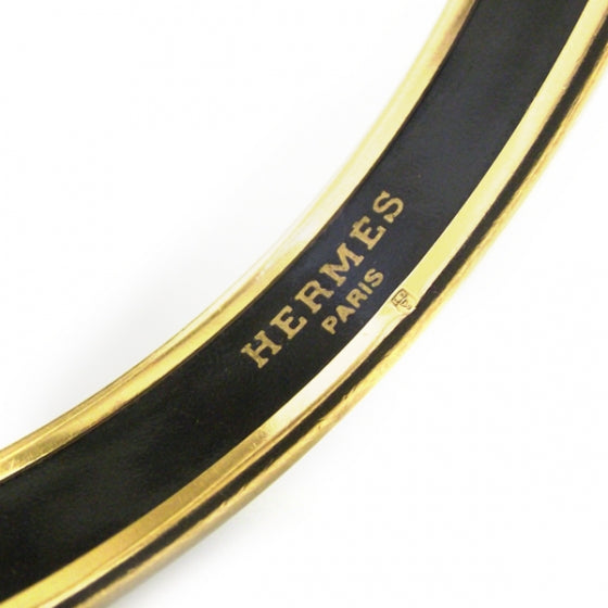 Enamel Narrow Capitales Bracelet
