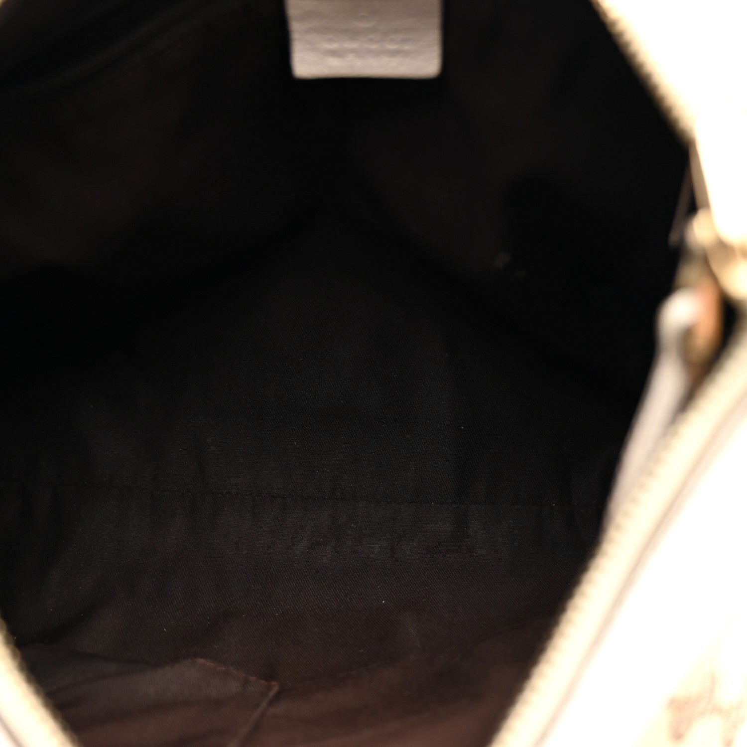 Gucci Monogram Medium D Gold Ring Hobo White 5 of 14