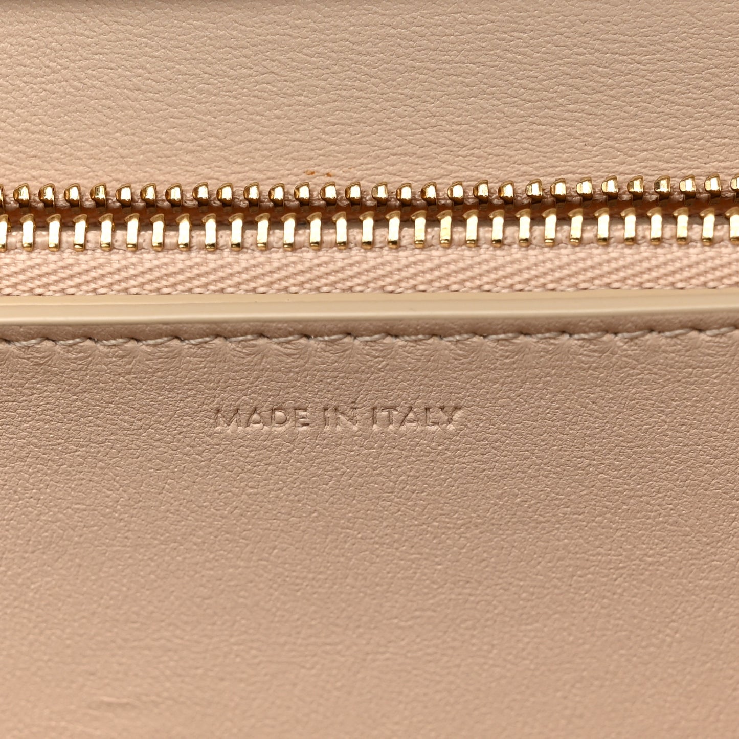 Liege Calfskin Medium Classic Box Flap Bag Powder