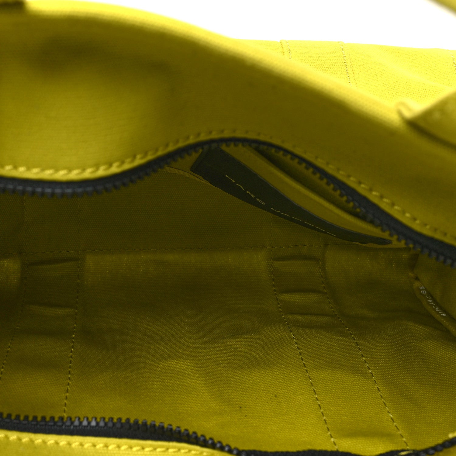 Marc Jacobs Cotton Canvas Medium The Traveler Tote Bag Cirtine 4 of 9