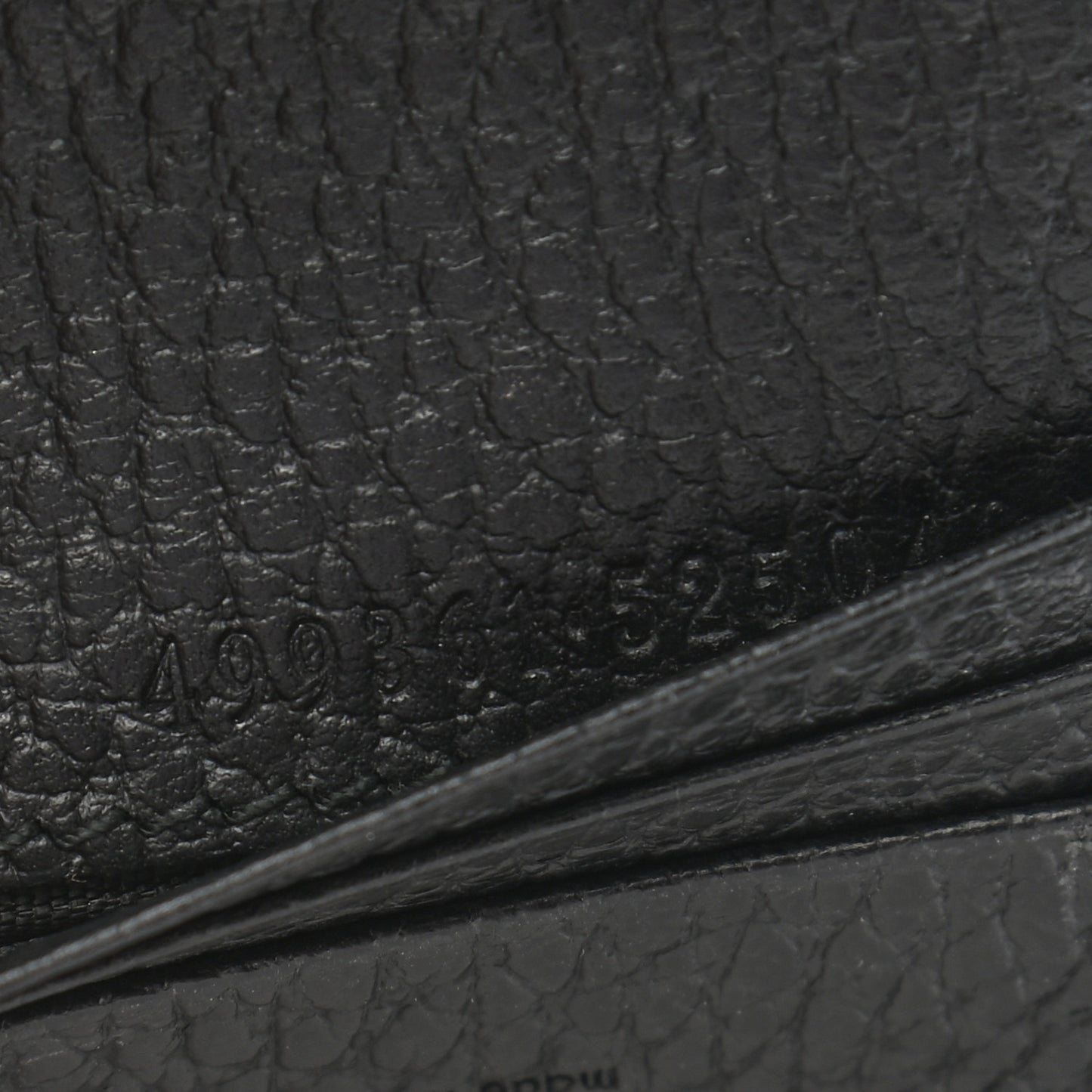 Pebbled Calfskin Butterfly Card Case Black
